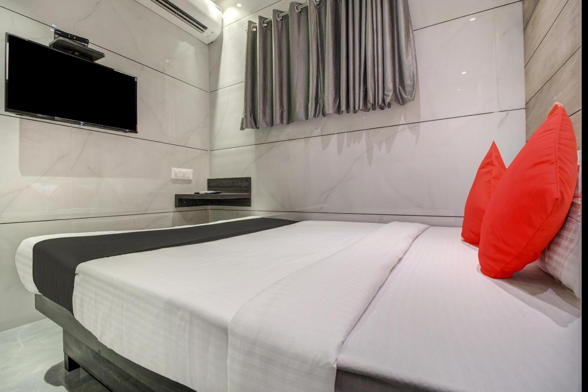 Hotel Spring Residency مومباي المظهر الخارجي الصورة