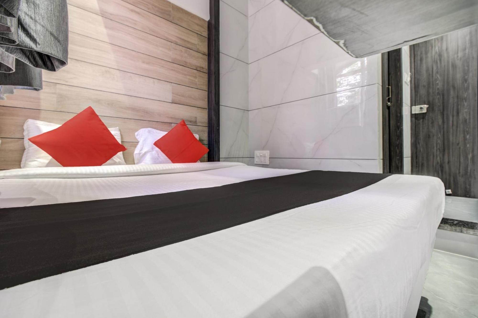 Hotel Spring Residency مومباي المظهر الخارجي الصورة