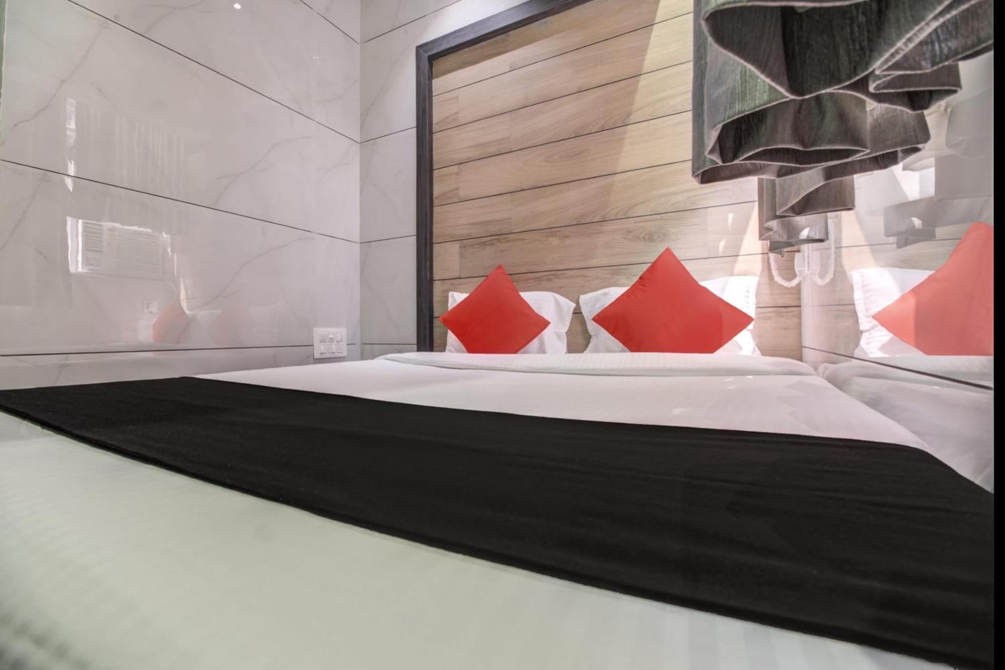 Hotel Spring Residency مومباي المظهر الخارجي الصورة