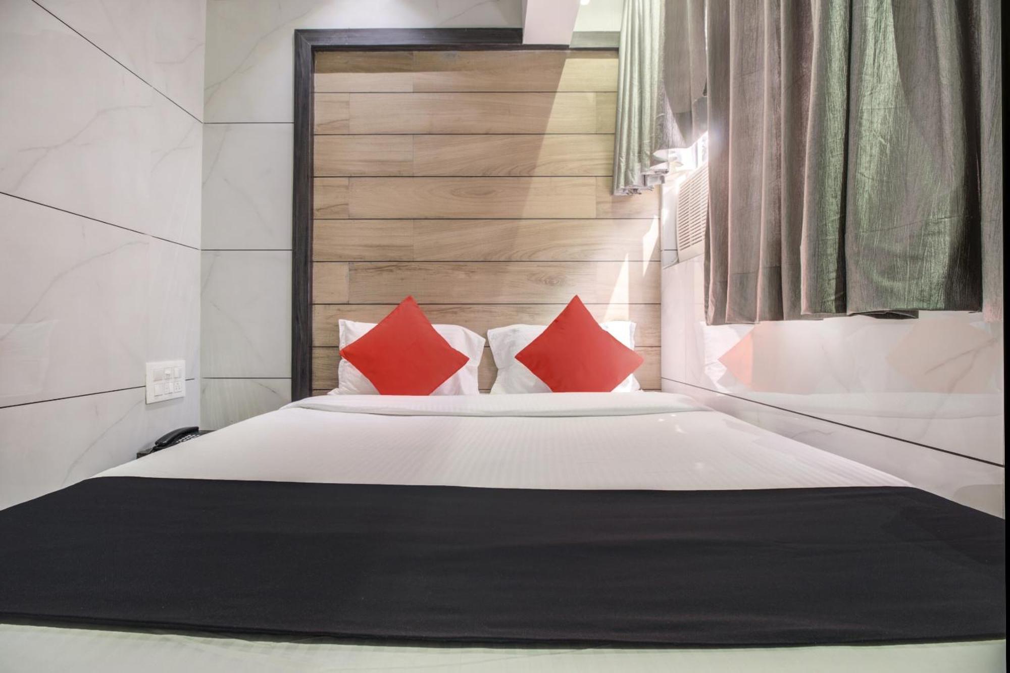 Hotel Spring Residency مومباي المظهر الخارجي الصورة